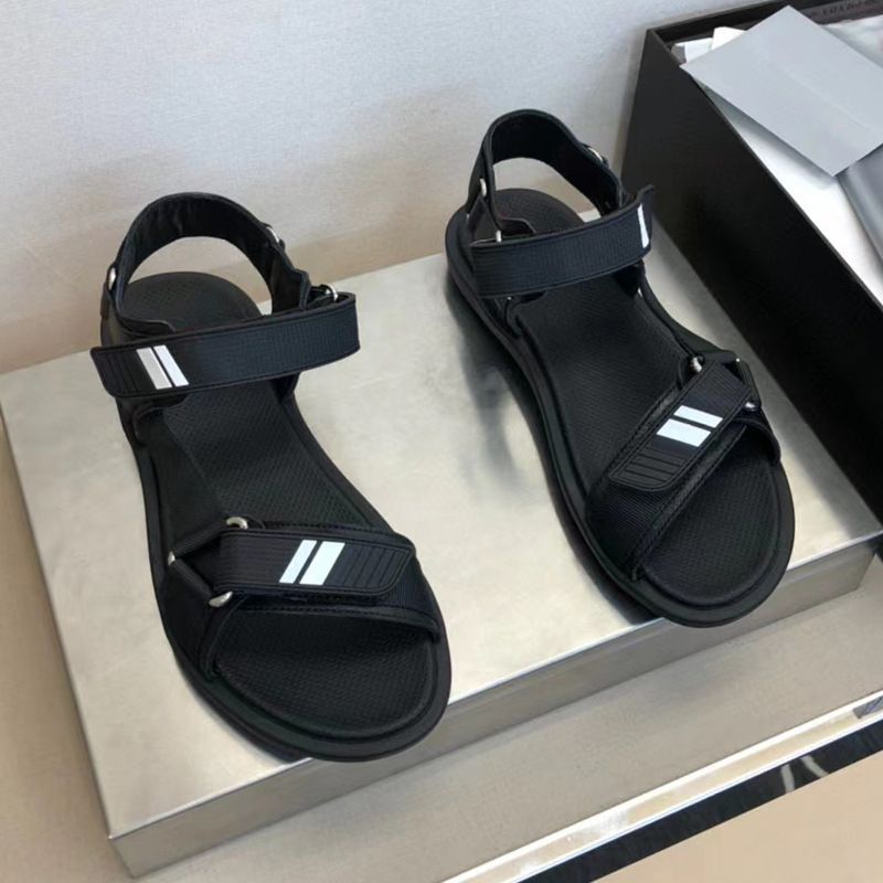 2023 Sommer Nye Velcro Herresandaler High-end Ægte Læder Herresko Skridsikker En-formet Casual