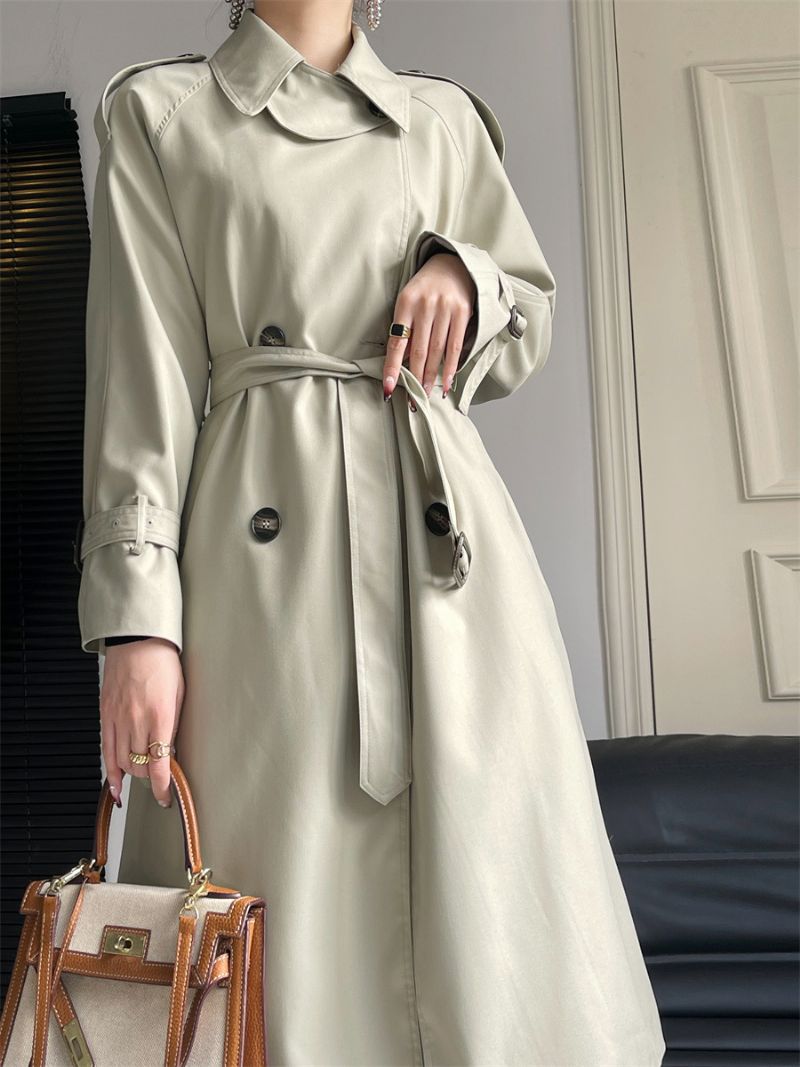 2023 Lang Trenchcoat Dameudstilling