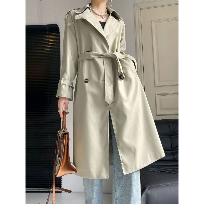 2023 Lang Trenchcoat Dameudstilling