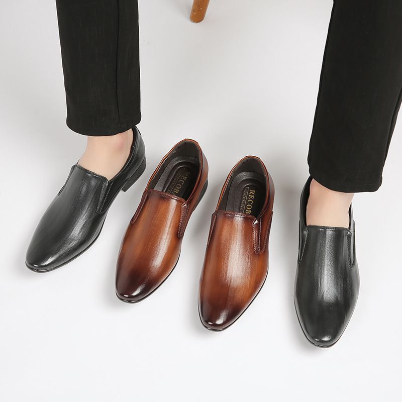 2023 Nye Afslappede Slip-on Business Formel Kjole Sko Mandlige Gentleman Loafers Åndbar Tidevand