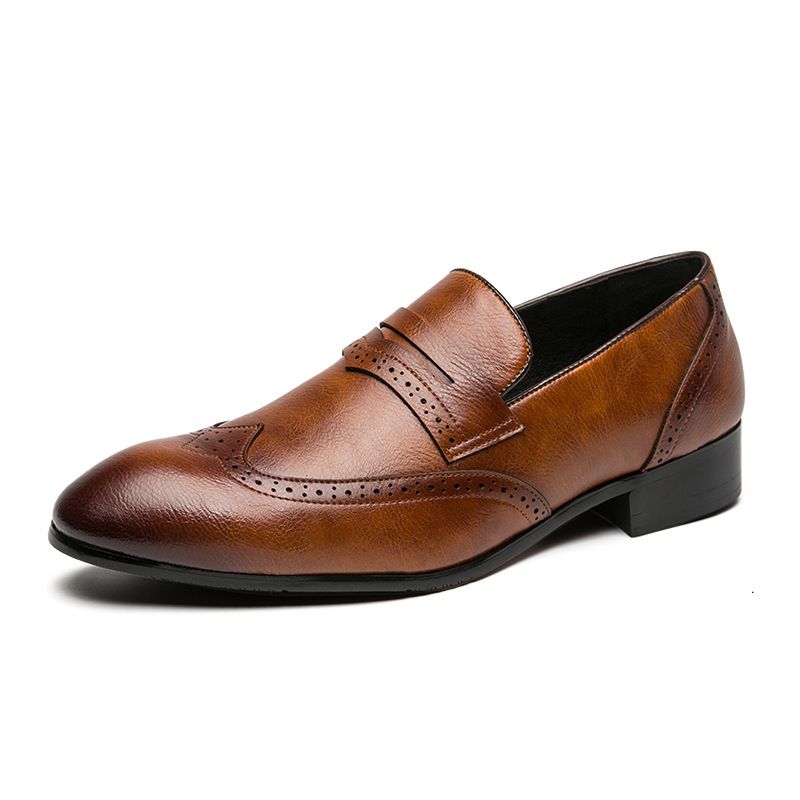 Brogue Sko Herresko Slip-on Åndbar Trendy Ungdom Business Casual Dress Sko Spidse Ærter Sko