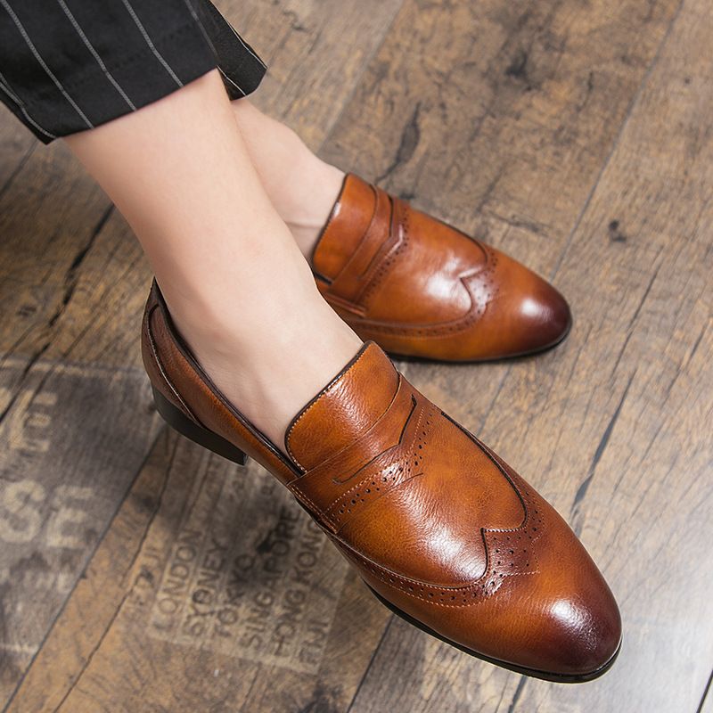 Brogue Sko Herresko Slip-on Åndbar Trendy Ungdom Business Casual Dress Sko Spidse Ærter Sko