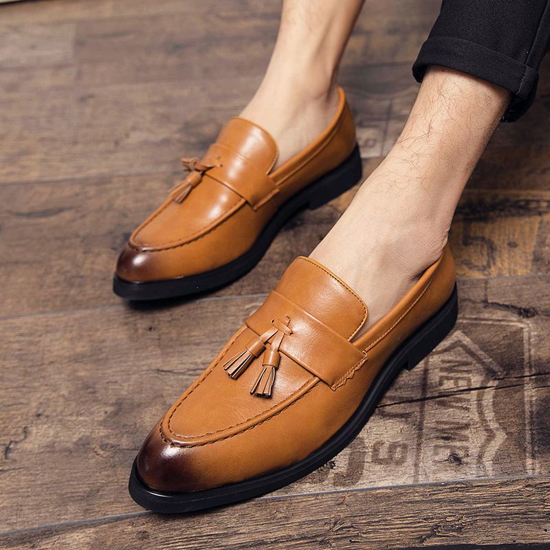 Brogue Sko Herresko Slip-on Åndbar Trendy Ungdom Business Casual Dress Sko Spidse Ærter Sko