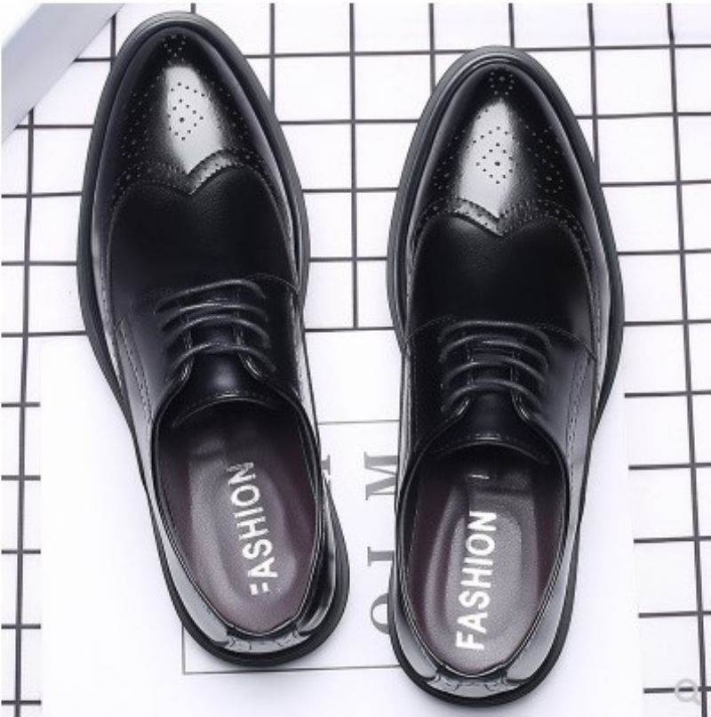 Nye Brogue-sko Til Mænd Formel Kjole Sko Business Casual Snøresko Herre Åndbare Forhøjende Bryllupssko